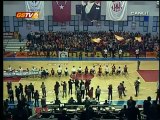 Galatasaray'lı taraftarlar her iki takımı da tribüne çağırdı