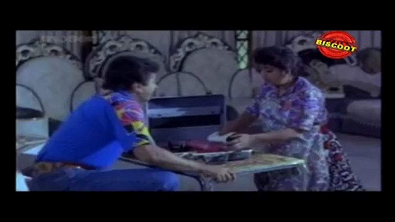 C.I.D. Unnikrishnan B.A. B.Ed (Comedy Scene) Jayaram, Kalpana