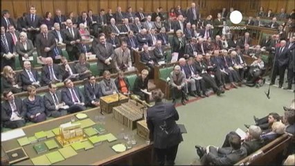 Europe : la pression monte pour David Cameron