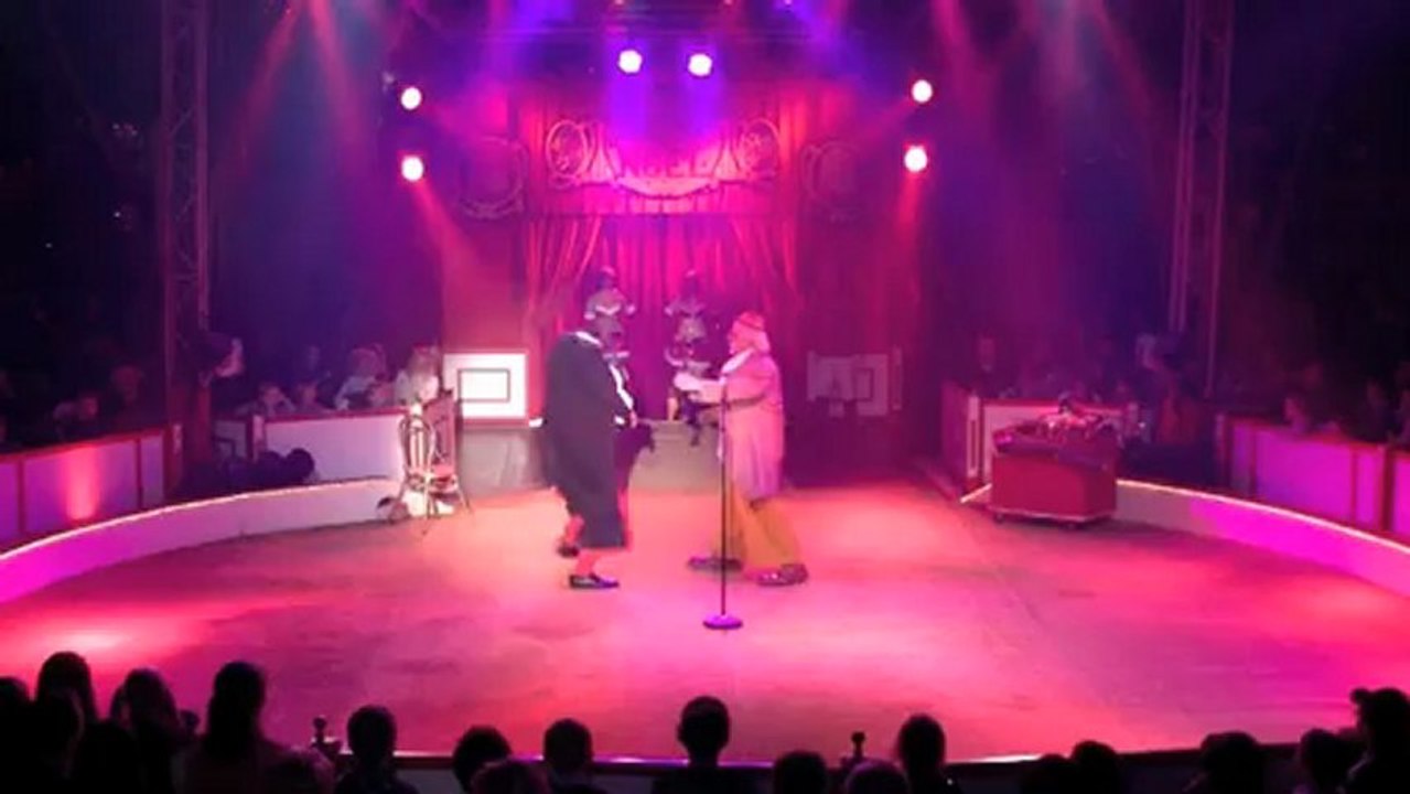 Le Cirque de Noël - Christiane Bouglione (extraits du spectacle 2012)