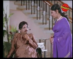 Poochakoru Mookuthy (Comedy Scene) Sukumari, Nedumudi Venu (Clip 5)