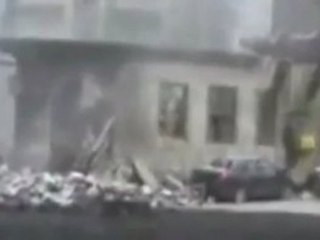 Tải video: Nouveaux bombardements sur Homs