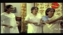 Vardhakayapuranam:  (Comedy Scene) Manoj k Jayan