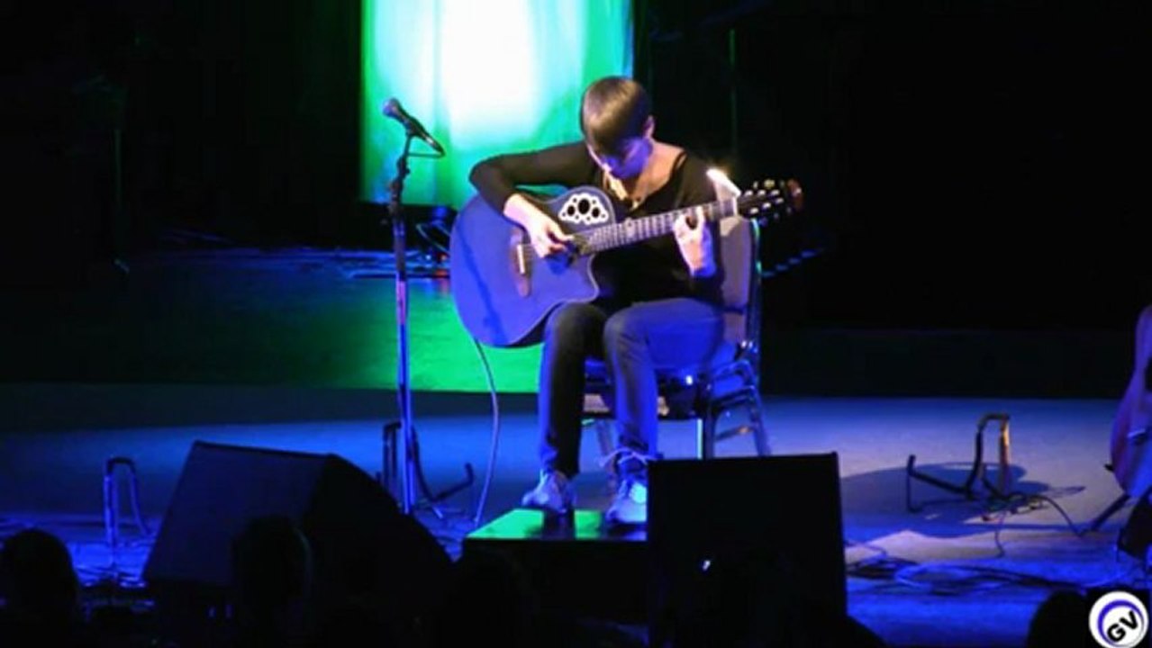 05 - Kaki King - Cargo Cult  (Live)