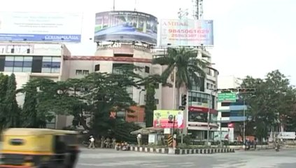 Bandh paralyses Karnataka over Cauvery row.mp4