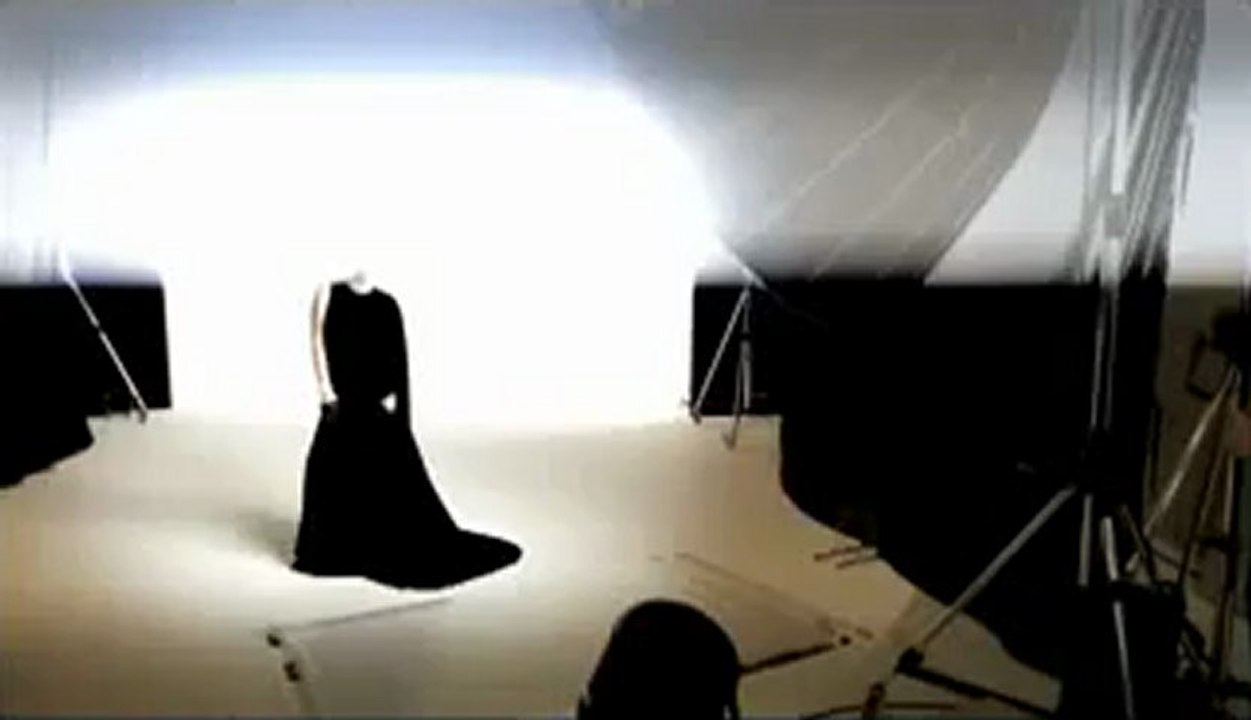 Kim Kardashian Cover Shoot for HiaMag Arab Magazine Behind the Scenes Video