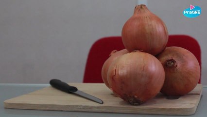 Comment découper un oignon sans pleurer: Retirer la vacuole