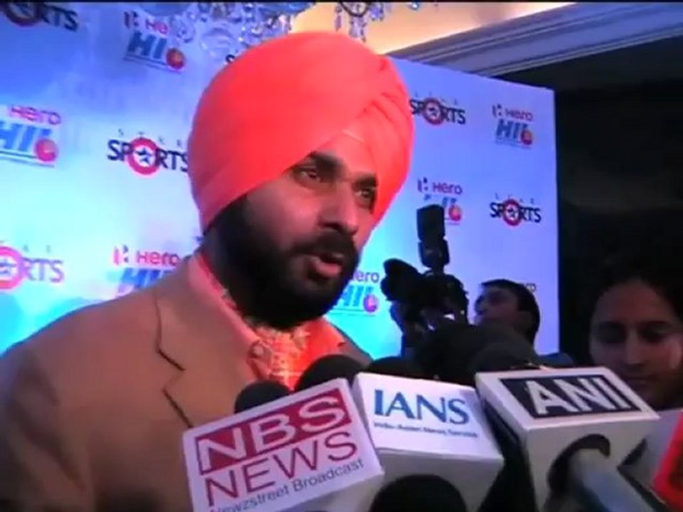 Navjot Singh Sidhu supports sports ties with ne...
