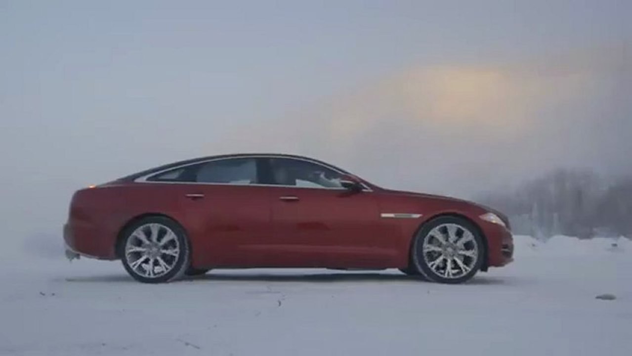 Expedición ártica del Jaguar XJ AWD