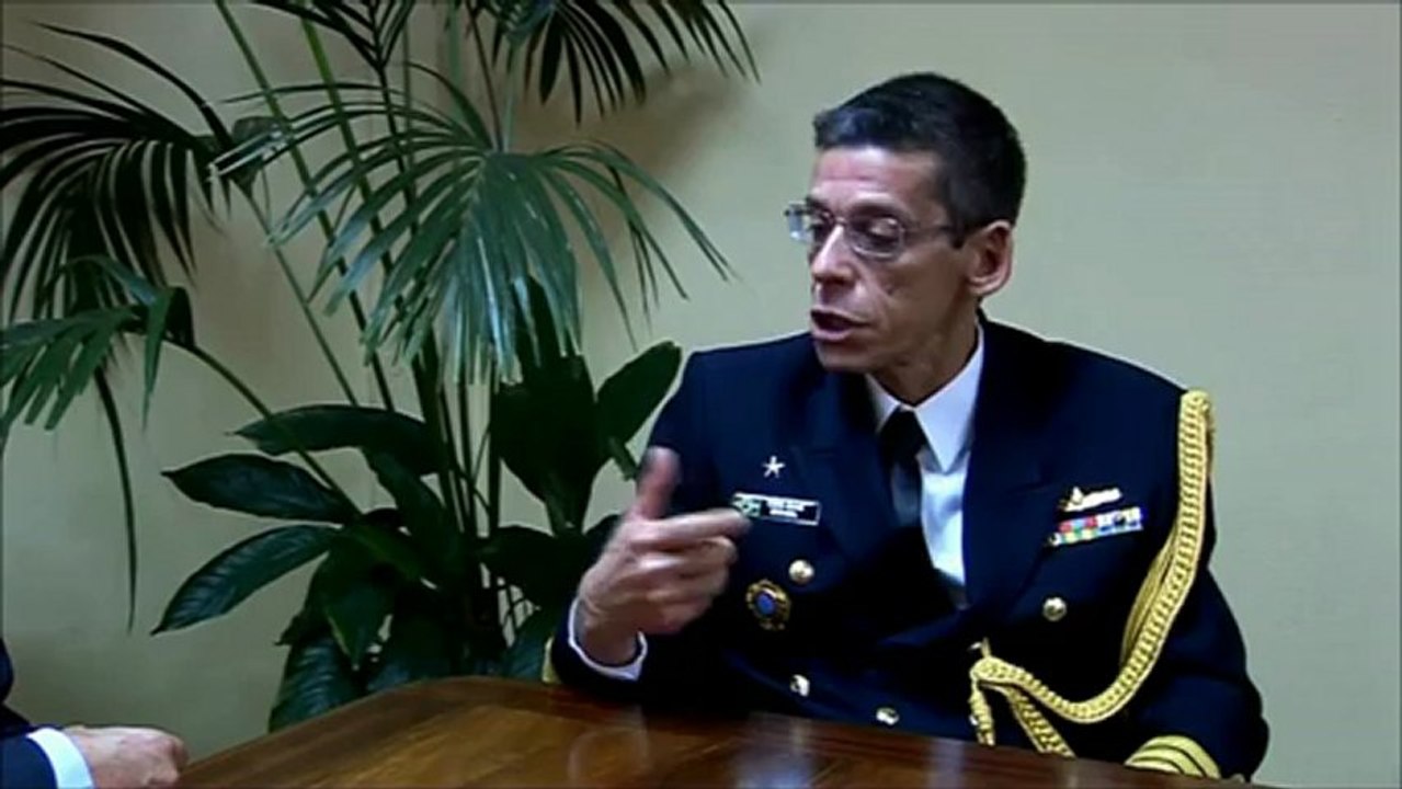 Artur Victoria  e  Alexandre A. A. Dias da Cruz Capitão-de-Mar-e-Guerra