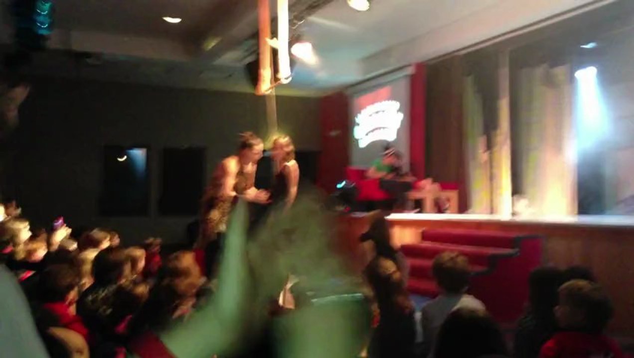 Salomé au Trapèze...