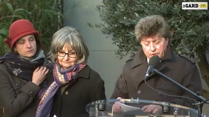 Une banderole de soutien à  Daniel Larribe et à 3 autres otages retenus au Niger