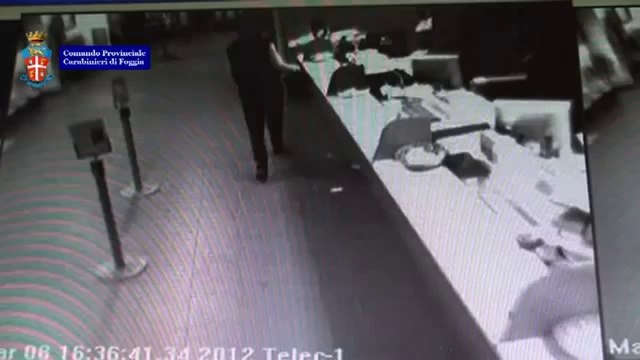 Cerignola (FG) - Rapina ufficio postale, 2 arresti (17.01.13)