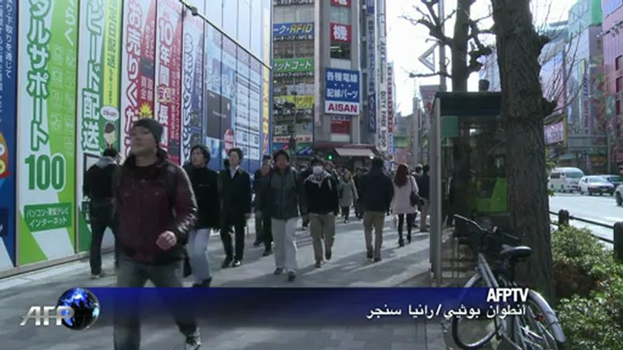 ذيل قطة ياباني اصطناعي يقرأ معدل ضربات قلب الانسان