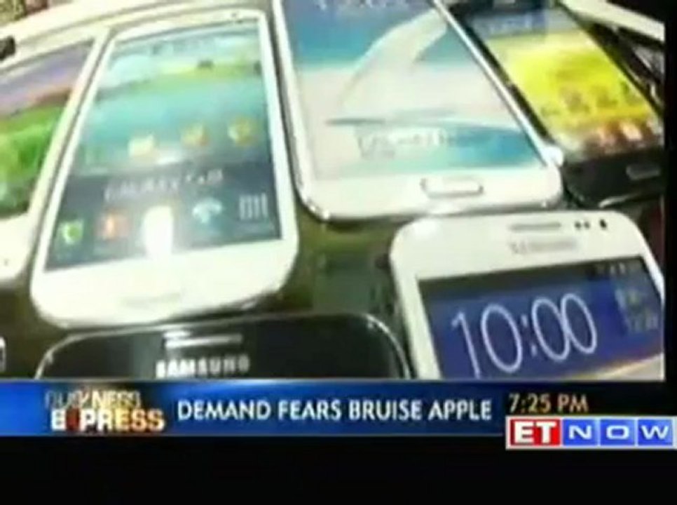 Slowing iPhone 5 sales bruise Apple