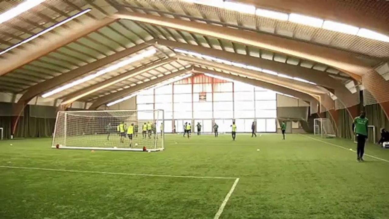 Büskens ist 'sehr, sehr zufrieden' mit seinen Neuen