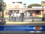 Estudiantes protestan en Maracaibo para denunciar suspensión de becas JEL a 1.600 jóvenes