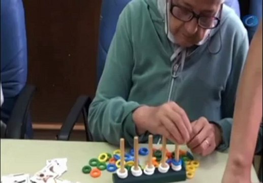 Vacuna diseñada por científicos españoles previene y frena el alzheimer en ratones