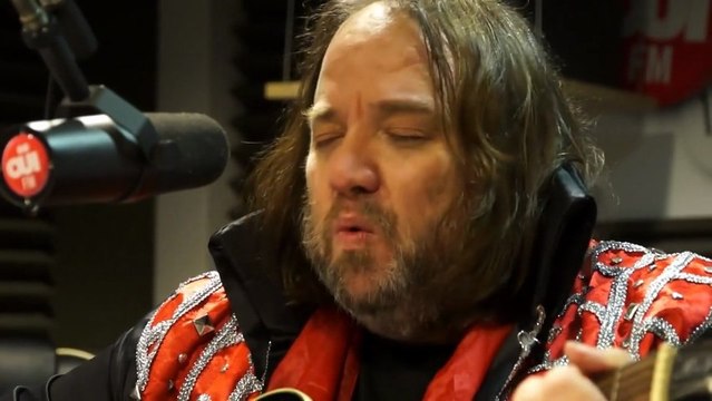 Ultimo Elvis - Suspicious Minds - Session Acoustique OÜI FM