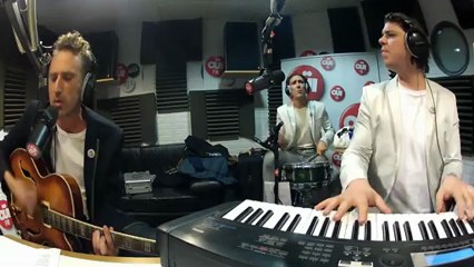 Framix - The Clash Cover - Session Acoustique OÜI FM