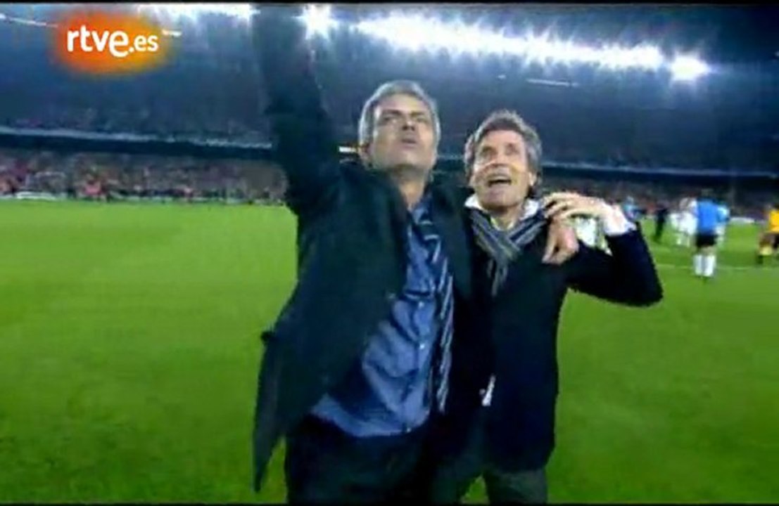 Celebracion increible de Mourinho en el Barcelona Inter
