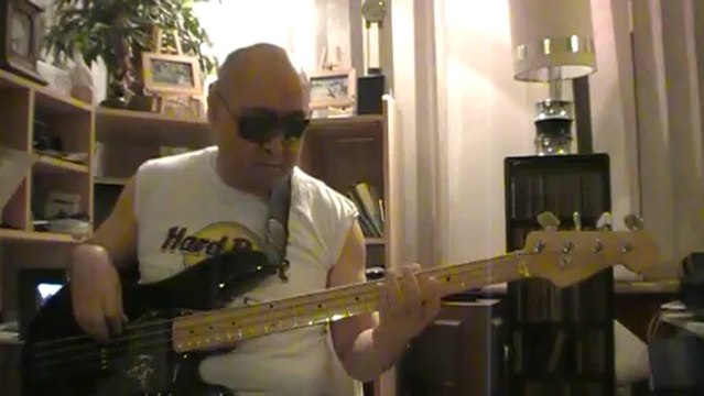 Message in the bottle The Police Basscover Bob Roha