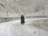 Heavy snow disrupts UK