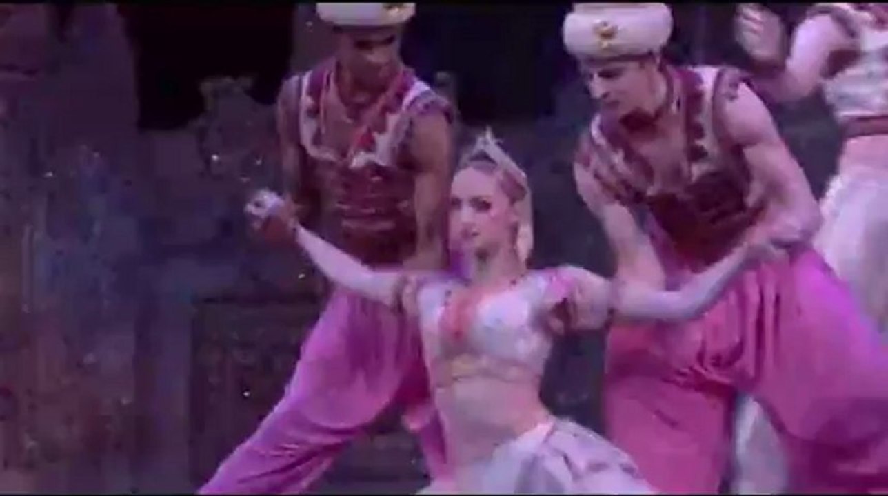 Tchaikovsky - Arab Dance - The Nutcracker  Royal Ballet -2008