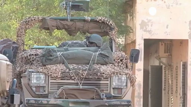 France says initial Mali force may not be enough