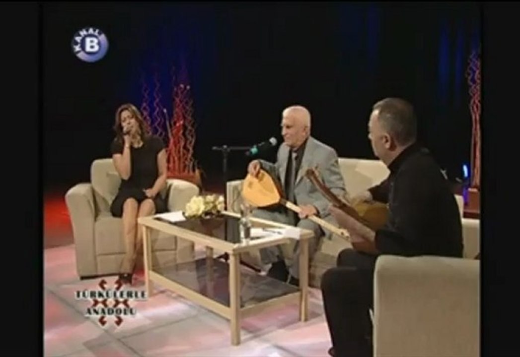 Üstat Cahit UZUN Türkiye'nin Tezenes-Nilgün KIZILCI (Kanal B) Neredesin dost(Sarı saçlım mavi gözlüm,Yeni cami avlusunda ezan sesi var,Yar Ali(Salındı bahçeye girdi)