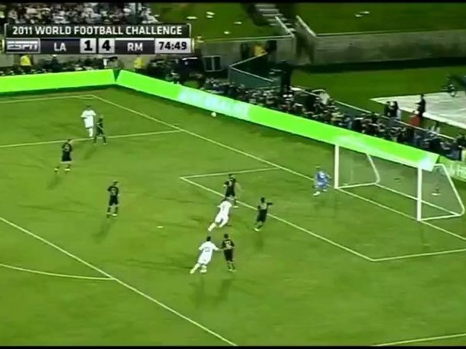 Cristiano Ronaldo vs LA Galaxy (A) 11-12 HD 720p by MemeT