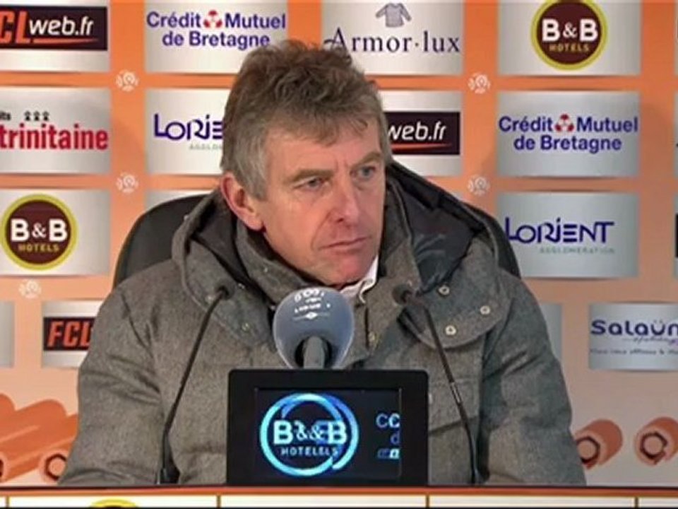 Conférence de presse FC Lorient - ESTAC Troyes : Christian  GOURCUFF (FCL) - Jean-Marc FURLAN (ESTAC) - saison 2012/2013