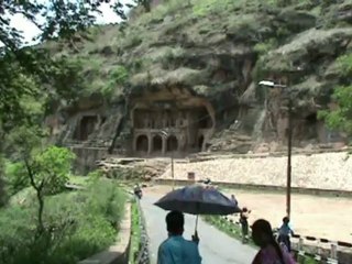 Gwalior, Jain rock sculptures