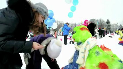 Concurso de boneco de neve em Moscou