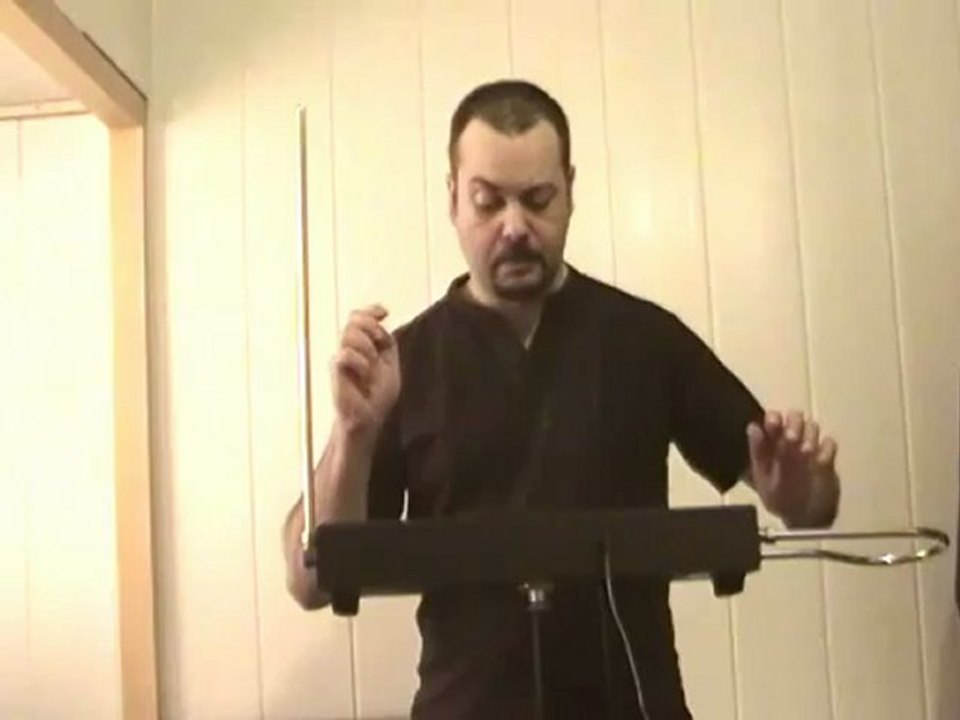 Flight Path 737 theremin cover by Geovarius