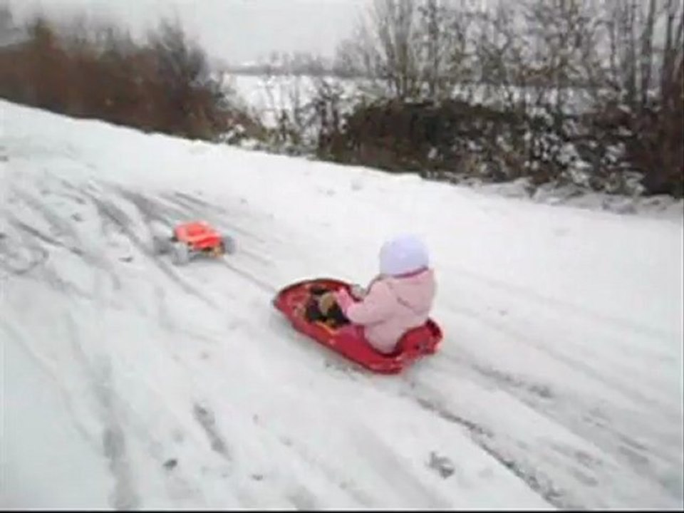 e-revo mamba tracte ma fille en luge