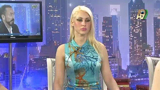 Sayın Başbakanımız Recep Tayyip Erdoğan çok dindar ve maneviyat sahibidir milletimizin kıymetini bilmesi gerekir.