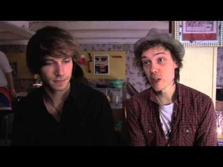 The Tunes 2010 interview - Misha en Aram (deel 1)