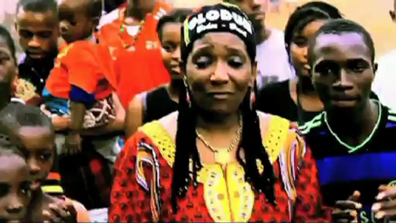 Takana Zion Feat Aicha Koné - Hassali (Clip Officiel)