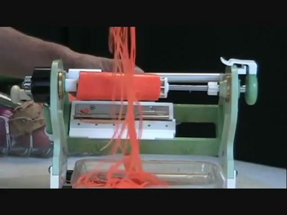 JC Uni-tec: Vegg Q (Vegetable Slicer) Video 1/3