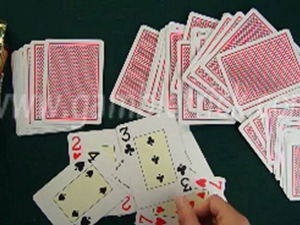 MARKED-CARDS-CONTACT-LENSES-copag-texas-holdem-cards