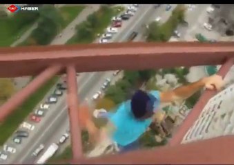 Kalbi olan bu görüntüyü izlemesin