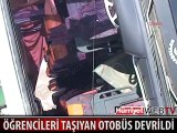 Üniversite öğrencilerini taşıyan otobüs devrildi