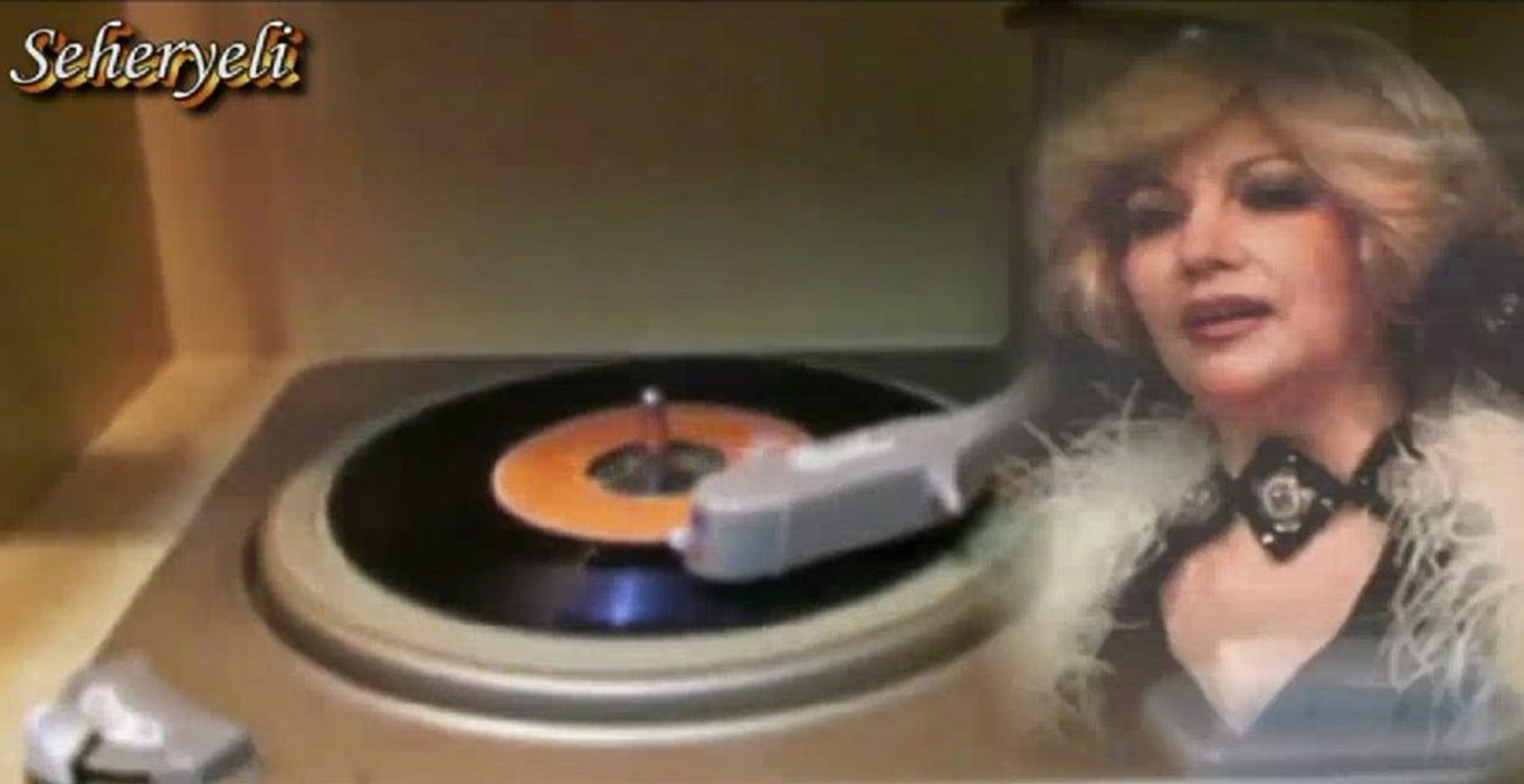 Ayla Gürses ♪♪♪  Takvim Yaprakları