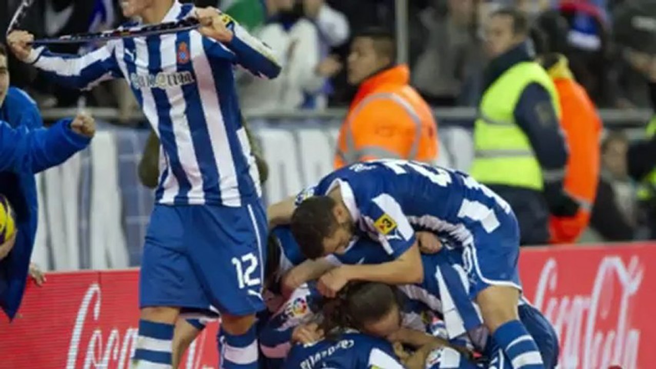 El Atlético aprovecha la primera derrota del Barça para reducir distancias