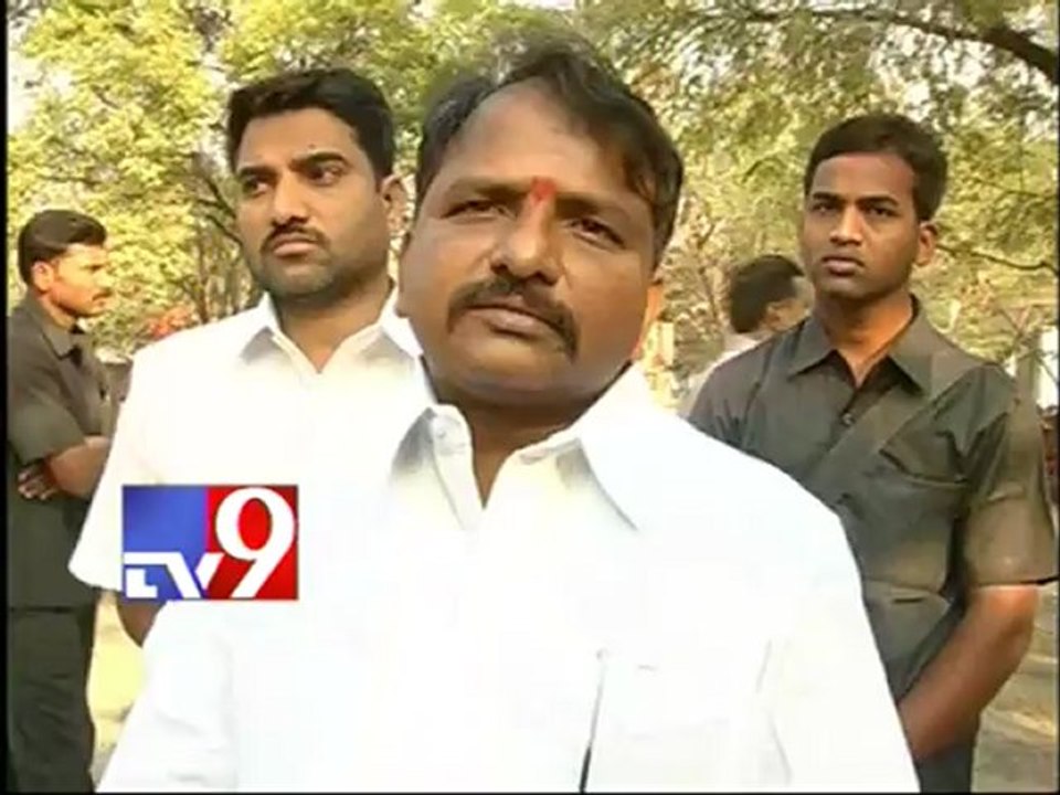 Telangana Vs. Samaikhya Andhra war heats up Delhi - Part 2