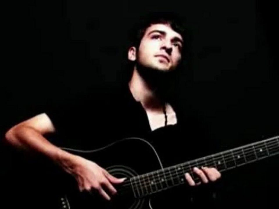 Onur Koc - Elini Tutmasam Gelsesliye