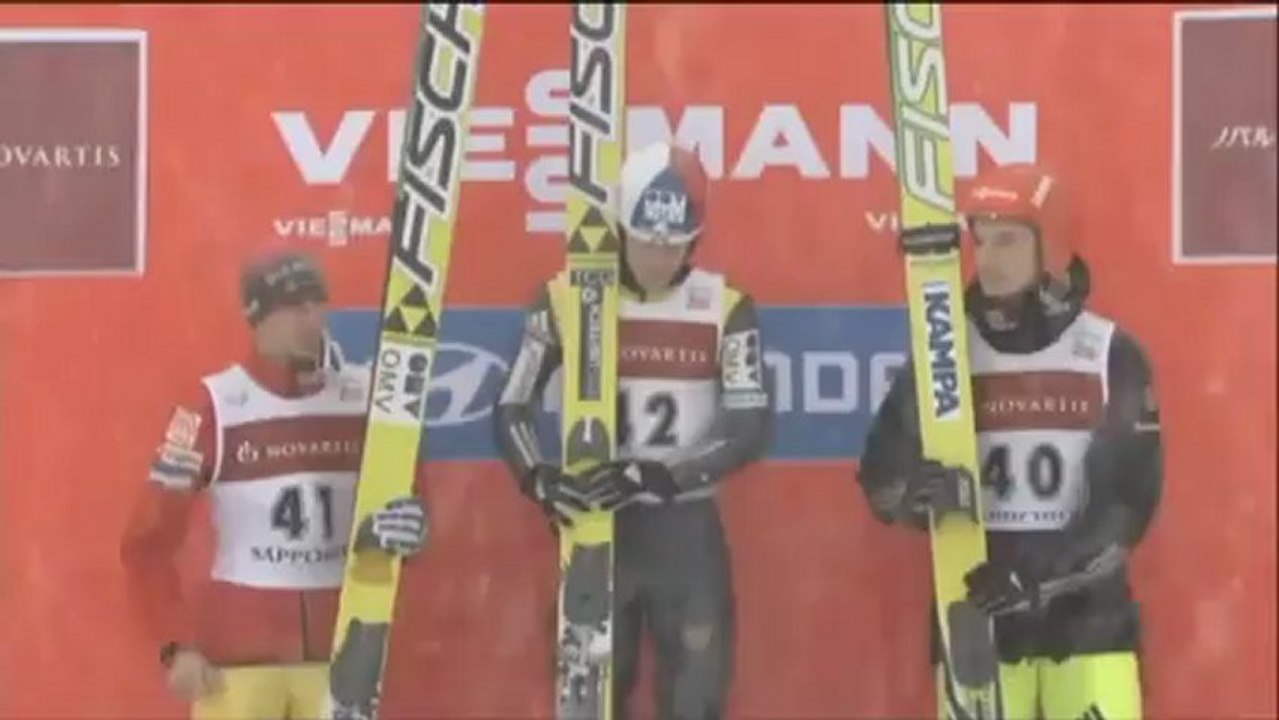 Skispringen: Matura überrascht in Sapporo, Wank landet auf Podest