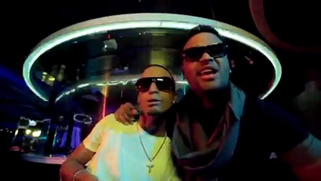 Ella Me Dice - Arcangel Ft. Zion [La Formula] (Official Music Video)