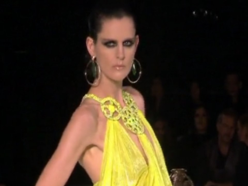 Versace Kicks Off Paris Couture Week